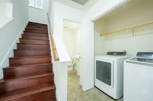 8826 Fondren Village Dr, Houston, TX 77071 - Photo 7