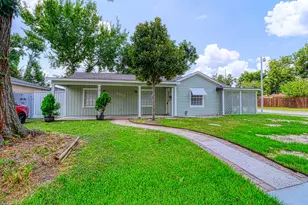 7557 Meadowview Dr, Houston, TX 77037 - Photo 1