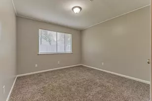 26 W Broken Oak Ct, The Woodlands, TX 77381 - Photo 29