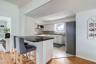 12318 Woodthorpe Ln, Houston, TX 77024 - Photo 7