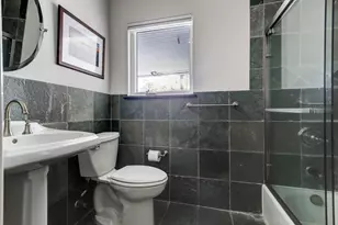 12318 Woodthorpe Ln, Houston, TX 77024 - Photo 19