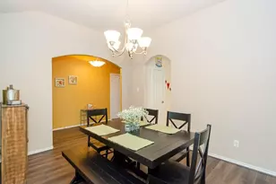 13601 May Pine Ct, Rosharon, TX 77583 - Photo 5