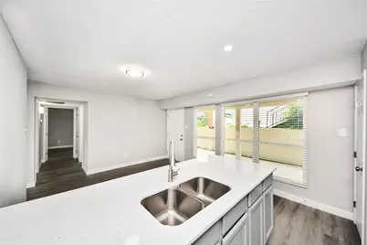 781 Country Place Drive #1017, Houston, TX 77079 - Photo 21
