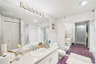 5001 Woodway Dr, Houston, TX 77056 - Photo 17