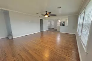 702 Marion St, Port Neches, TX 77651 - Photo 3