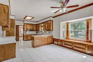 4495 Thomas Ln, Beaumont, TX 77706 - Photo 15