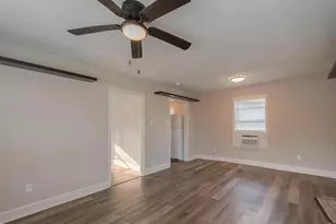 1511 Scharpe St, Houston, TX 77023 - Photo 1