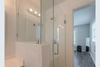 1511 Scharpe Street #3, Houston, TX 77023 - Photo 9