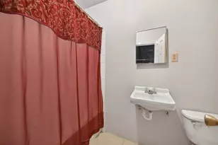 5658 Berry Creek Dr, Houston, TX 77017 - Photo 17