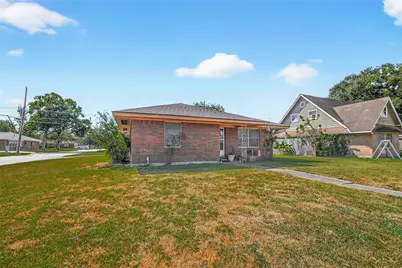 5658 Berry Creek Drive, Houston, TX 77017 - Photo 23