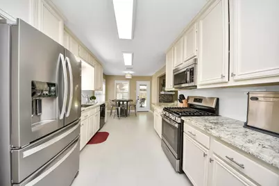 2506 Foxden Drive, Pearland, TX 77584 - Photo 13