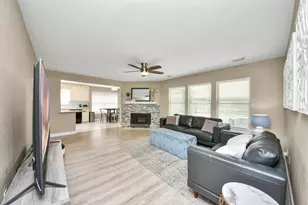 2506 Foxden Dr, Pearland, TX 77584 - Photo 11