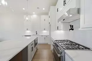 8707 Padua Ln, Houston, TX 77055 - Photo 29