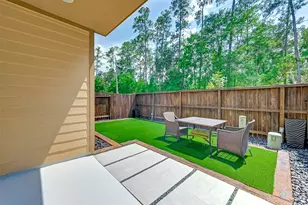 50 Cheswood Manor Drive, The Woodlands, TX 77382 - Photo 47