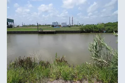 14483 Albacore, Sargent, TX 77414 - Photo 3