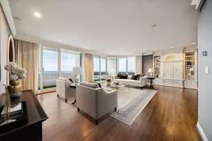 1111 Hermann Dr, Houston, TX 77004 - Photo 13