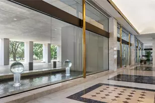 1111 Hermann Dr, Houston, TX 77004 - Photo 9