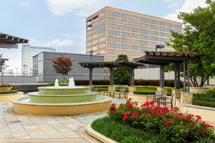 1111 Hermann Dr, Houston, TX 77004 - Photo 43