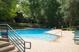 241 Litchfield Ln, Houston, TX 77024 - Photo 27