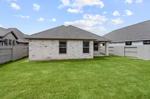 2415 Honeyberry Shrub Dr, Manvel, TX 77578 - Photo 17