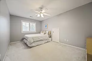 1506 S Gabriel River Cir, Sugar Land, TX 77478 - Photo 23