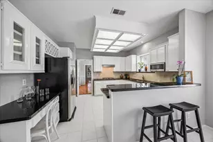 1506 S Gabriel River Cir, Sugar Land, TX 77478 - Photo 9