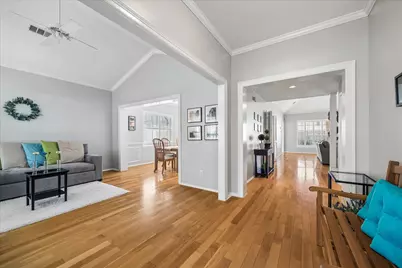 1506 S Gabriel River Circle, Sugar Land, TX 77478 - Photo 5