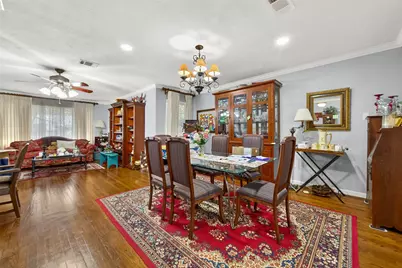 5326 Redstart Street, Houston, TX 77096 - Photo 13