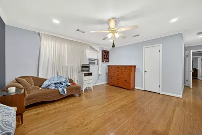 5326 Redstart Street, Houston, TX 77096 - Photo 19