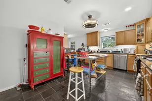 5326 Redstart St, Houston, TX 77096 - Photo 7