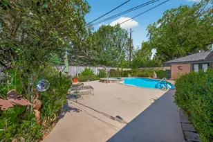 5326 Redstart St, Houston, TX 77096 - Photo 39