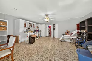 5326 Redstart St, Houston, TX 77096 - Photo 31