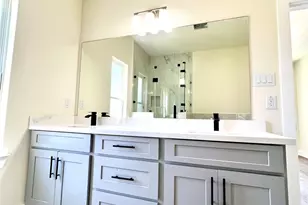 8705 Sunderland Rd, Houston, TX 77028 - Photo 17