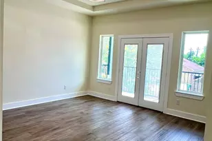 8705 Sunderland Rd, Houston, TX 77028 - Photo 13