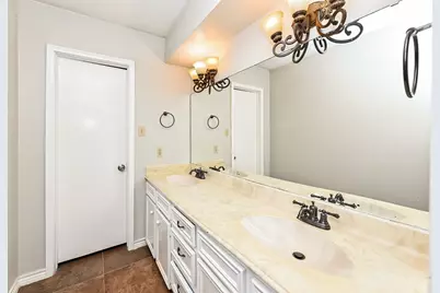 16911 Memorial Oaks Lane, Spring, TX 77379 - Photo 17