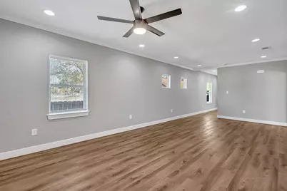 430 N Hutcheson Street, Houston, TX 77003 - Photo 3