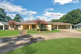 26 Westpoint Dr, Trinity, TX 75862 - Photo 1