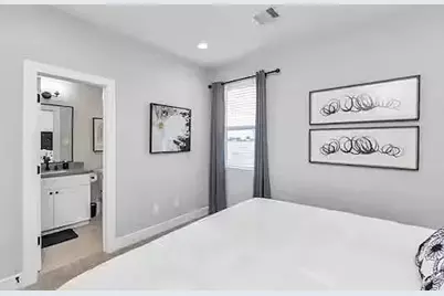 1915 Kolfahl Street #B, Houston, TX 77023 - Photo 27