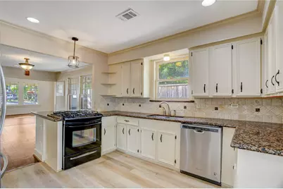 610 Columbia Street, Houston, TX 77007 - Photo 3