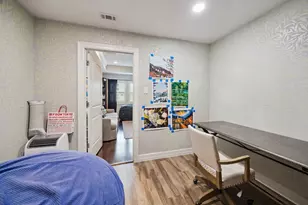 1430 Chamboard Ln, Houston, TX 77018 - Photo 23