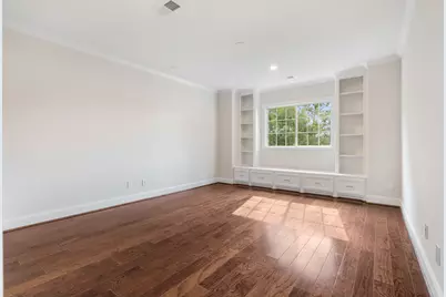 98 W Ambassador Bend, The Woodlands, TX 77382 - Photo 33