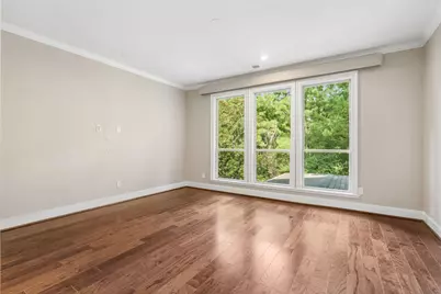 98 W Ambassador Bend, The Woodlands, TX 77382 - Photo 35