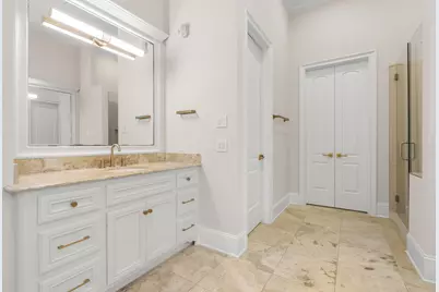 98 W Ambassador Bend, The Woodlands, TX 77382 - Photo 19