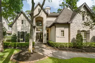 98 W Ambassador Bend, The Woodlands, TX 77382 - Photo 3