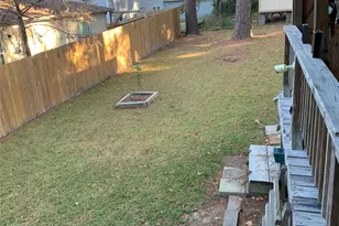 220 Acorn, Livingston, TX 77351 - Photo 9