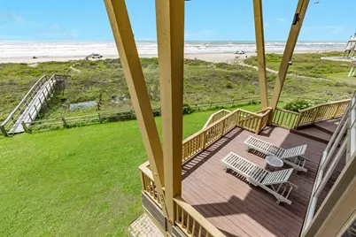 21127 W Sand Hill Drive, Galveston, TX 77554 - Photo 11