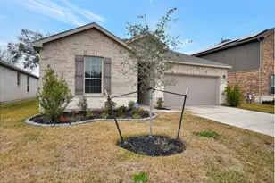 315 Appaloosa Dr, Alvin, TX 77511 - Photo 3