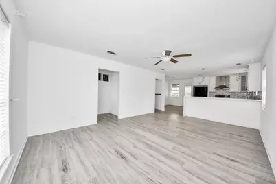 339 Linnwood Drive, Woodbranch, TX 77357 - Photo 5