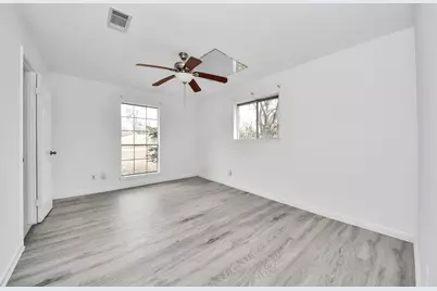 339 Linnwood Drive, Woodbranch, TX 77357 - Photo 17