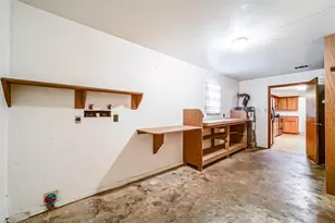 512 Co Rd 2550, Cleveland, TX 77327 - Photo 17